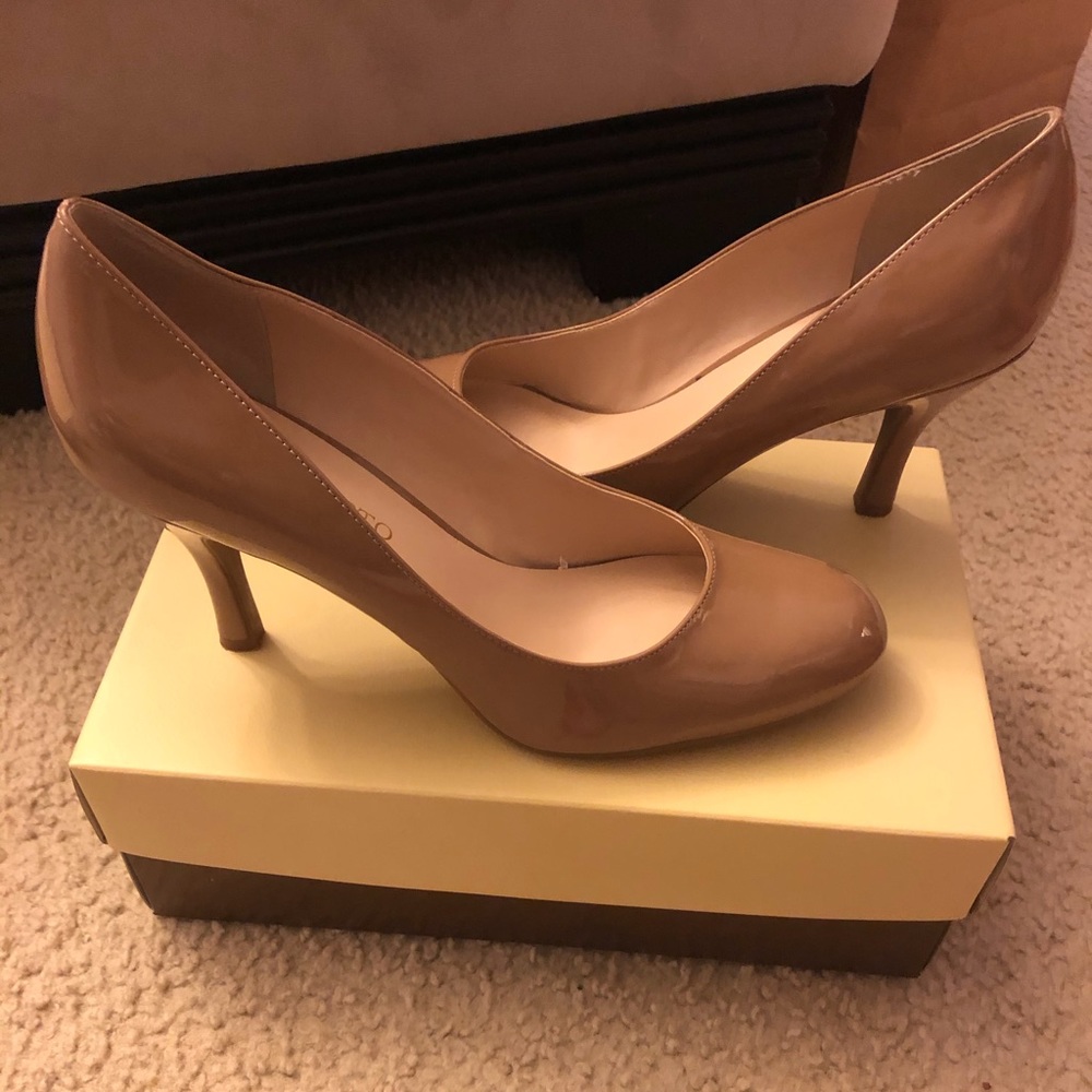 Patent Leather pumps